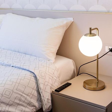 Casa Bella 16 - 8 Min To Metro, 15 Min To Lin Airport, University Area מילאנו מראה חיצוני תמונה