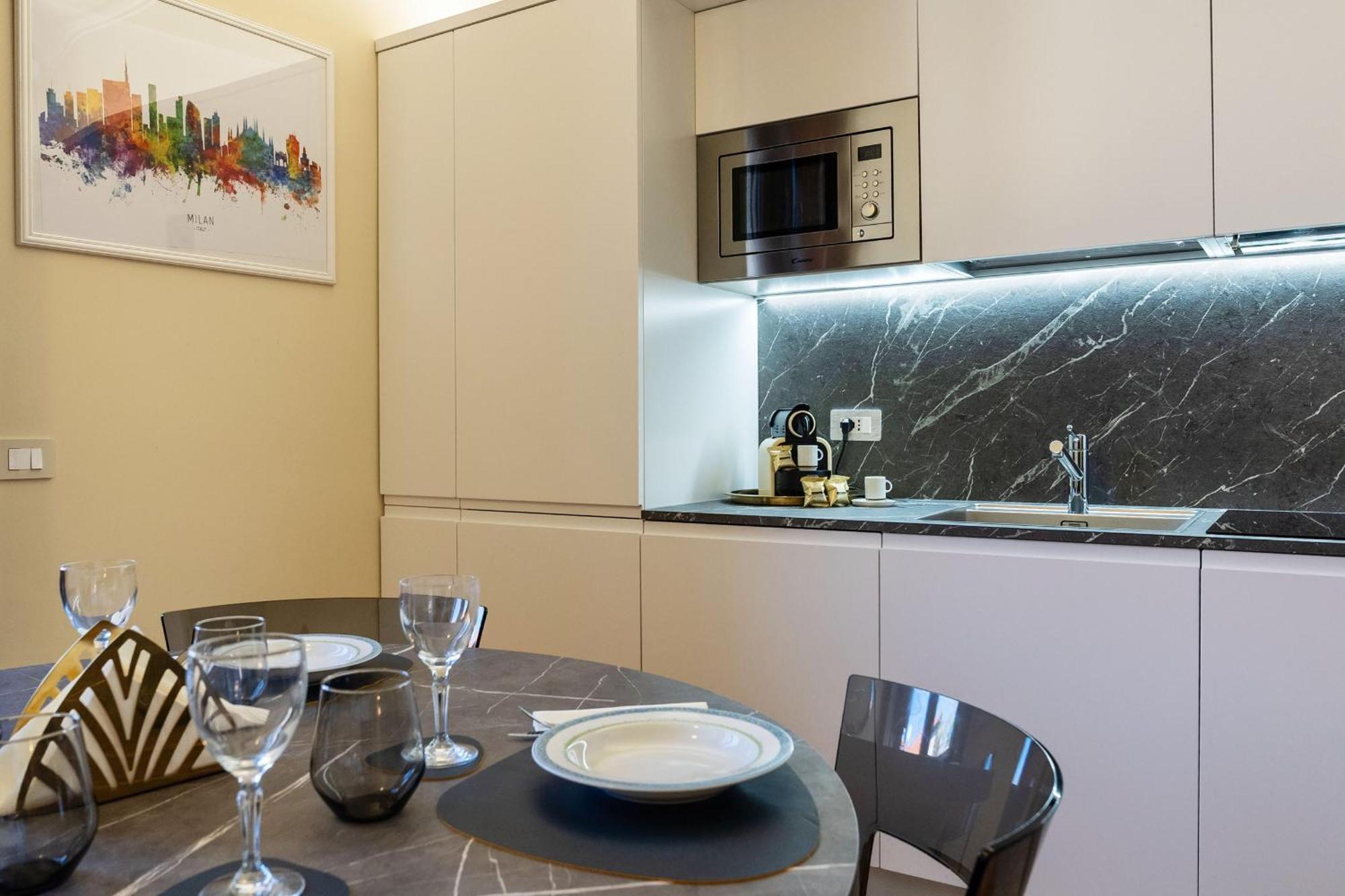 Casa Bella 16 - 8 Min To Metro, 15 Min To Lin Airport, University Area מילאנו מראה חיצוני תמונה